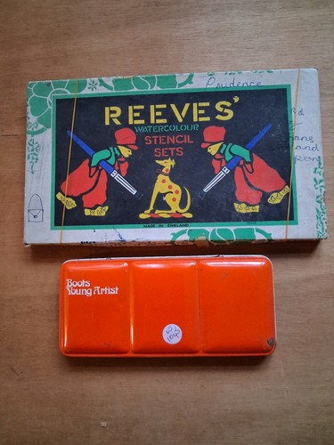 Vintage reeves watercolour - vintage,