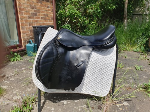16inch wide jump saddle - wide,