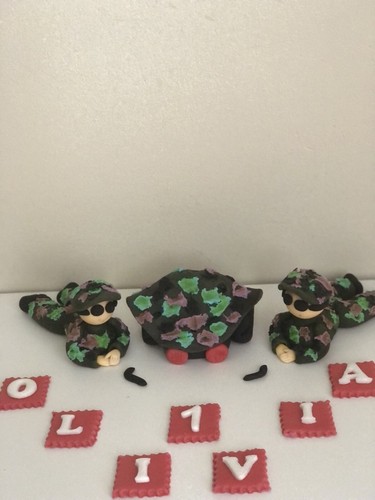 Laser tag edible cake topper