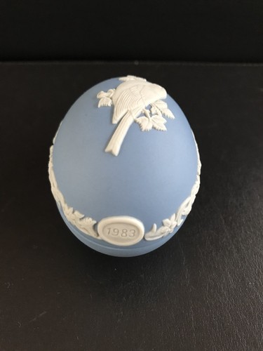 Wedgwood blue 1983 jasper ware - wedgwood,