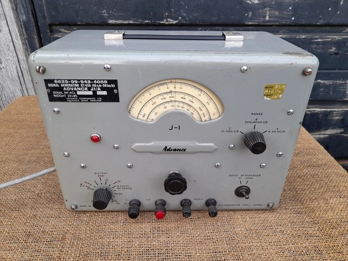 Vintage advance a signal - vintage, j-1