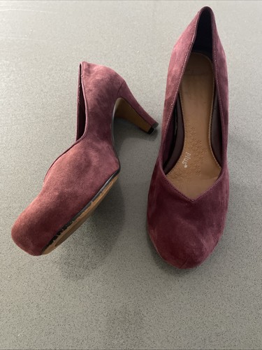 Clarks chorus voice - clarks, wine