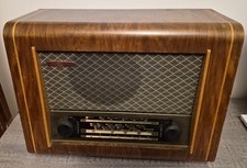 Vintage Pye Valve Radio