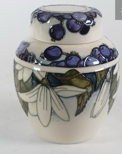 Moorcroft lidded ginger - lidded,