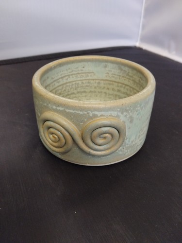 Tom agnew irish - studio, pottery