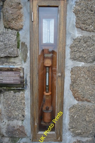 Photo 6x4 fitzroy barometer - fitzroy,