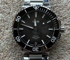 Oris  Aquis Date  CAL  400  5
