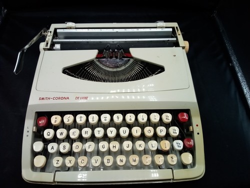 Smith corona deluxe manual - smith,