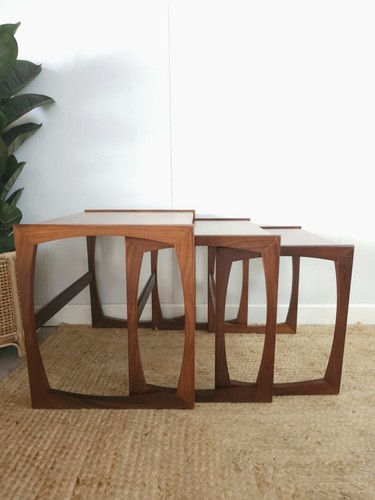 Plan nest coffee tables - plan,