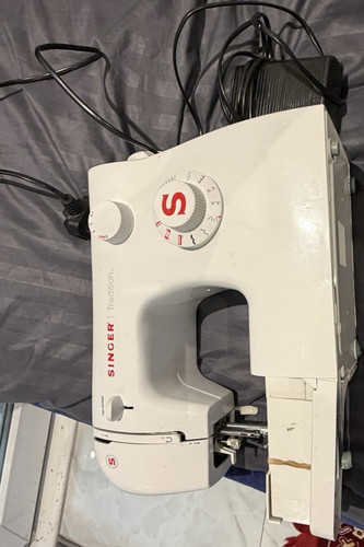 Singer 2250 electric portable - electric,