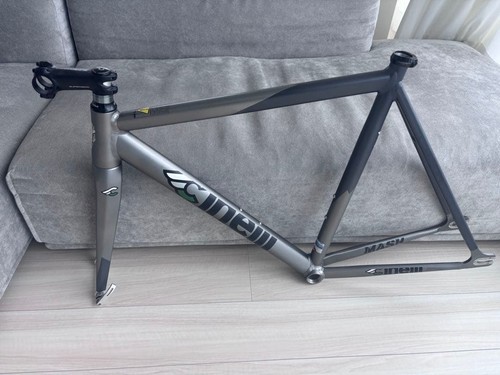 Cinelli mash bolt frame m - bolt,