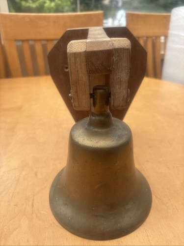Vinted brass wall mounted bell - brass,