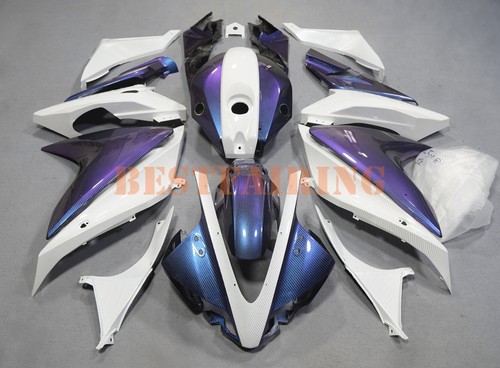 White carbon fiber chameleon - carbon,