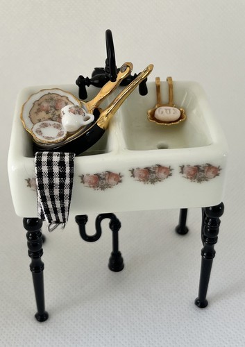 Dolls house furniture vintage - dolls,