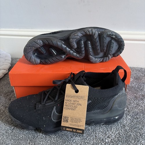 New nike air vapormax flyknit - new,