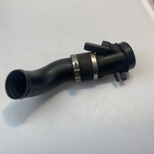 Fuel Injector Carrier Left BMW