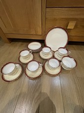 ELIZABETHAN MAYFAIR GOLD