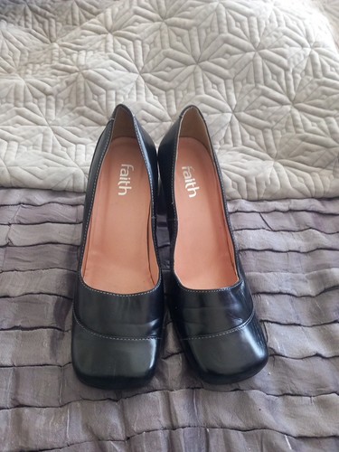 Pre owned ladies blk leather - ladies,