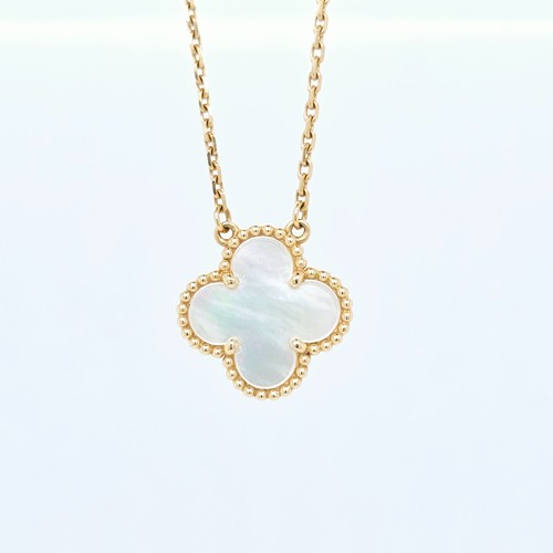 Van cleef arpels - &,
