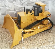 Toy State - Caterpillar CAT D11T D11 Bulldozer - 1/63 - NEW