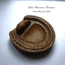 ROBERT MOUSEMAN THOMPSON HAND CARVED OAK HORSESHOE PIN TRAY / TRINKET DISH