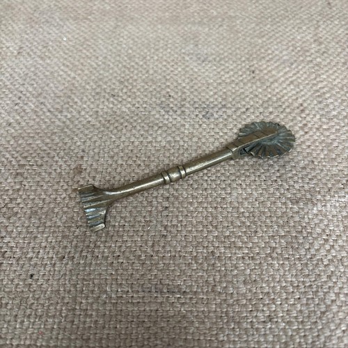 Brass pastry crimper jigger - brass,