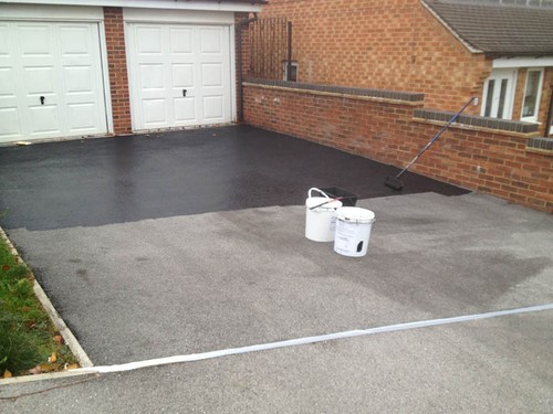 Thomson 20ltrs driveway black - thomson,