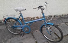 VINTAGE RALEIGH SHOPPER BIKE