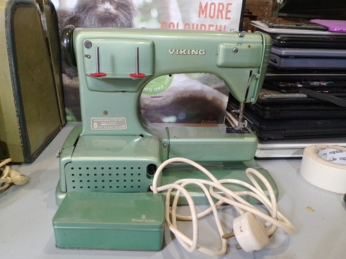 Vintage husqvarna viking 19e - husqvarna,