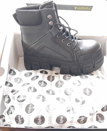 Black boots size vegan - black,