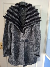 Kapalua Black/Grey Knitted