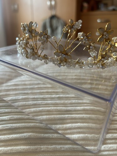 Wedding tiara with crystals - wedding,