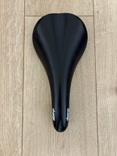 Charge Spoon Saddle