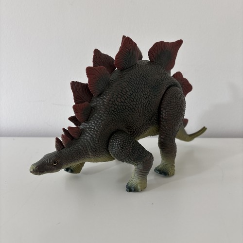 Stegosaurus dino riders battle - dino-riders,