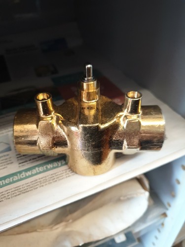 Drayton 22mm port valve 4 - 22mm, 3/4"