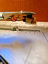 2 X STANTON STR8-60 TURNTABLE DECKS DJ + PRE AMP + EXTRA STYLUS + 5 UNIQUE LPs