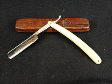 Antique CC Cabbage Cutter Razor - SOLINGEN PUMA 39 5/8 - Vintage Wood Bakelite Case