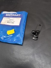 Range Rover Classic Upper RH Tailgate Strut Mounting Bracket MXC1832