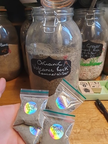 Volcanic rock dust organic - volcanic,
