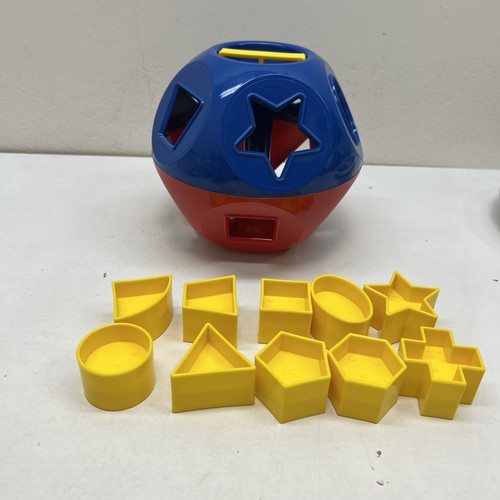 Tupperware shape ball - tupperware, shape-o-ball