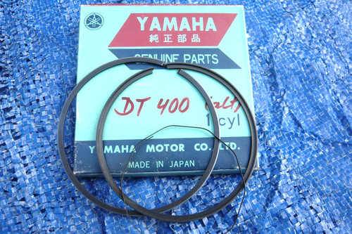 Yamaha dt400 1975 1976 - yamaha, rings