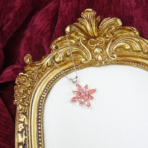 18ct white gold - , padparadscha