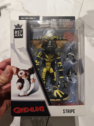 New gremlins figure - new,