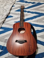 baby taylor left handed guitar