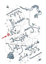 Audi Q7 4M Fuel Rail Pipe