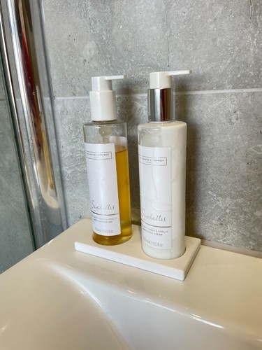 Hand wash holder - hand,
