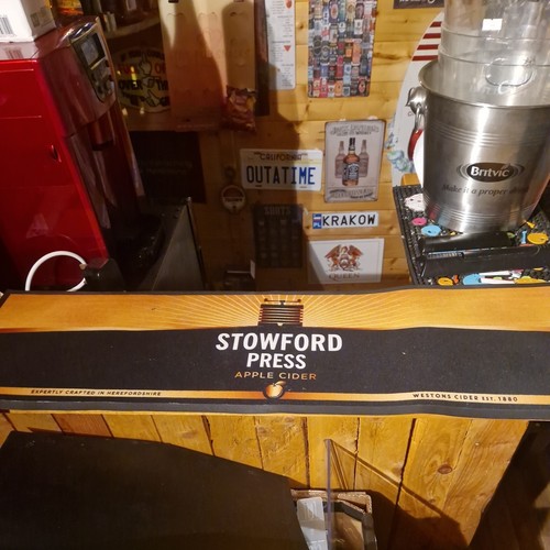 Brand new stowford press - new, apple