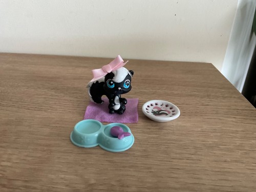 Lps littlest pet - pet, skunk