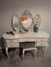 French Louis Style Kidney