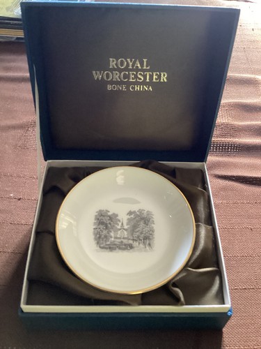 New royal worcester trinket - new,
